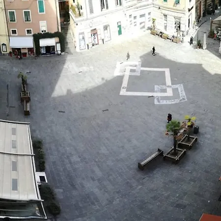 Apartment Casa Retro. Historic Center - La Spezia