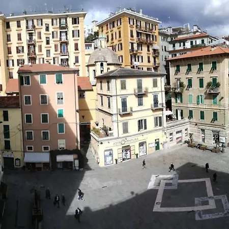 Casa Retro. Historic Center - Apartment La Spezia