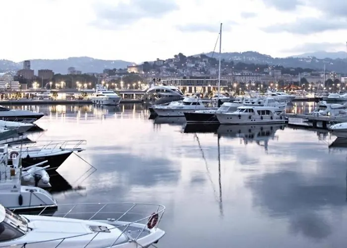 Apartment Casa Retro Historic Center - Mytouristhome La Spezia